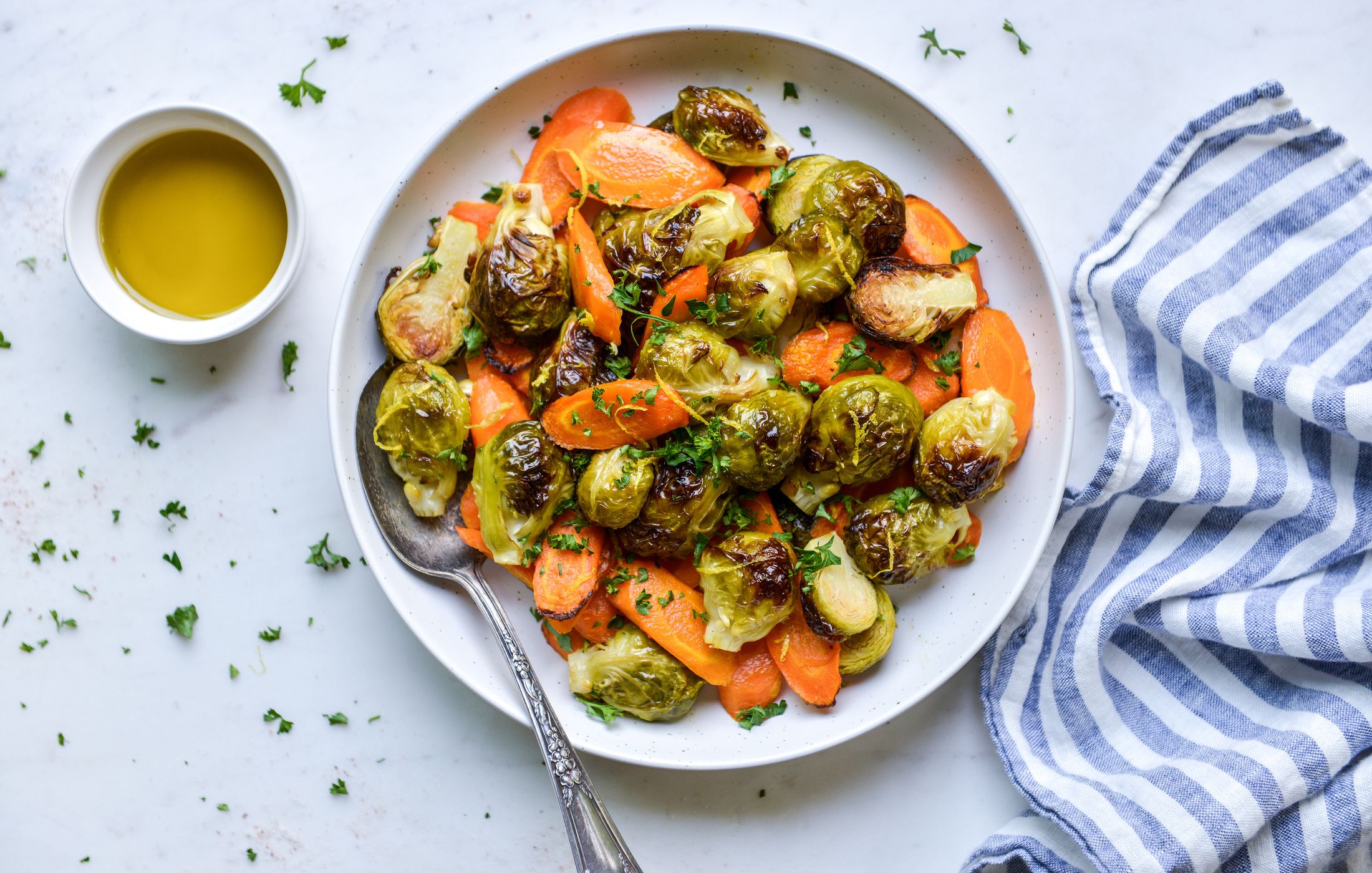 ORANGE-ROASTED BRUSSELS SPROUTS AND CARROTS-1