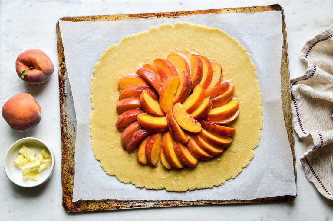 GRAIN-FREE GLUTEN-FREE PEACH GALETTE-2