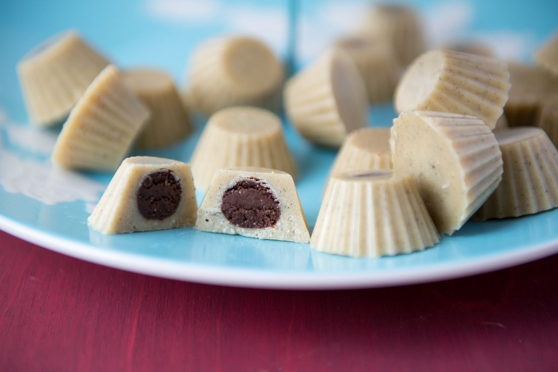 RAW VANILLA WHITE CHOCOLATES-3