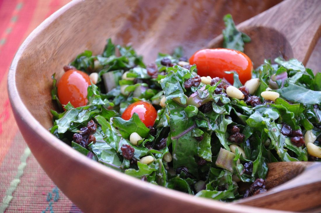 Raw Mediterranean Kale Salad