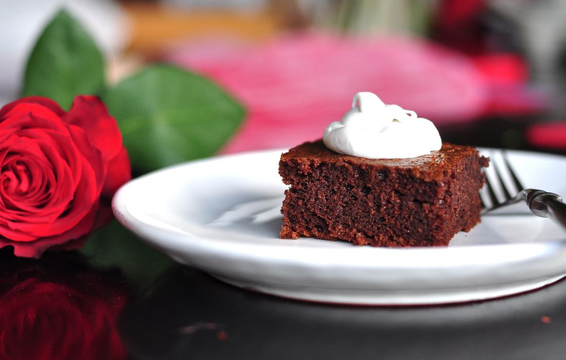 Grain-Free Paleo Chocolate Almond Butter Cake