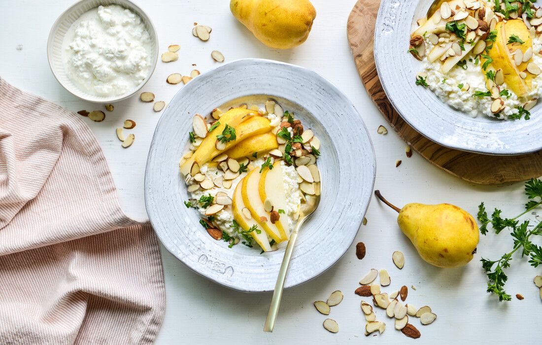 COTTAGE CHEESE PEARS ALMONDS-DASH DIET RECIPE