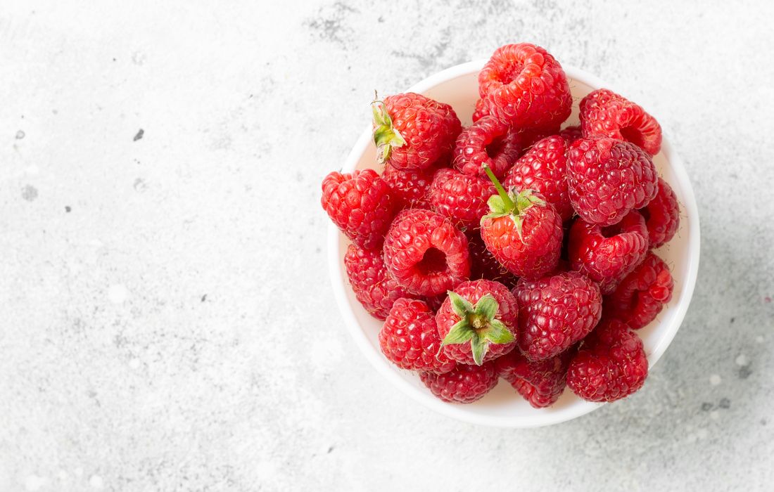 FRESH ORGANIC RASPBERRIES-3