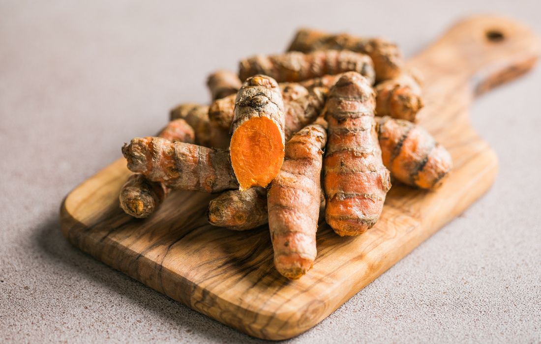 FRESH ORGANIC TURMERIC ROOT