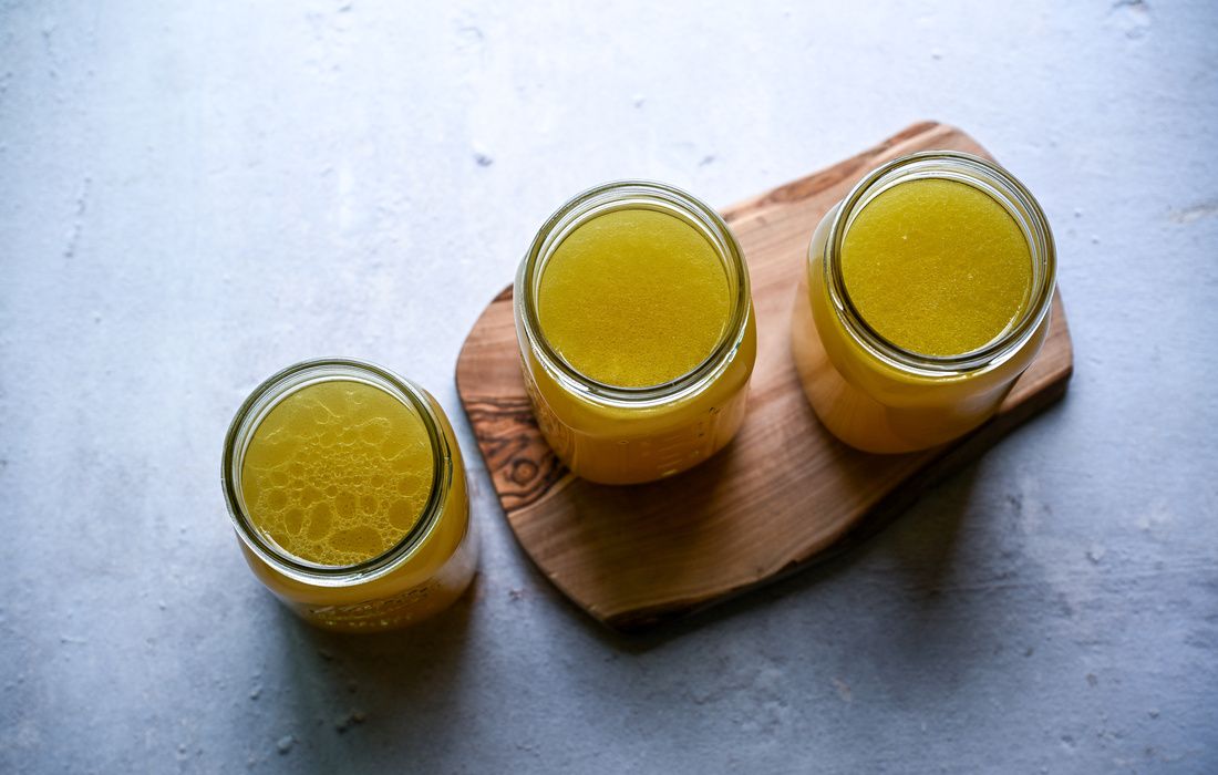 ORGANIC HOMEMADE CHICKEN BROTH-2