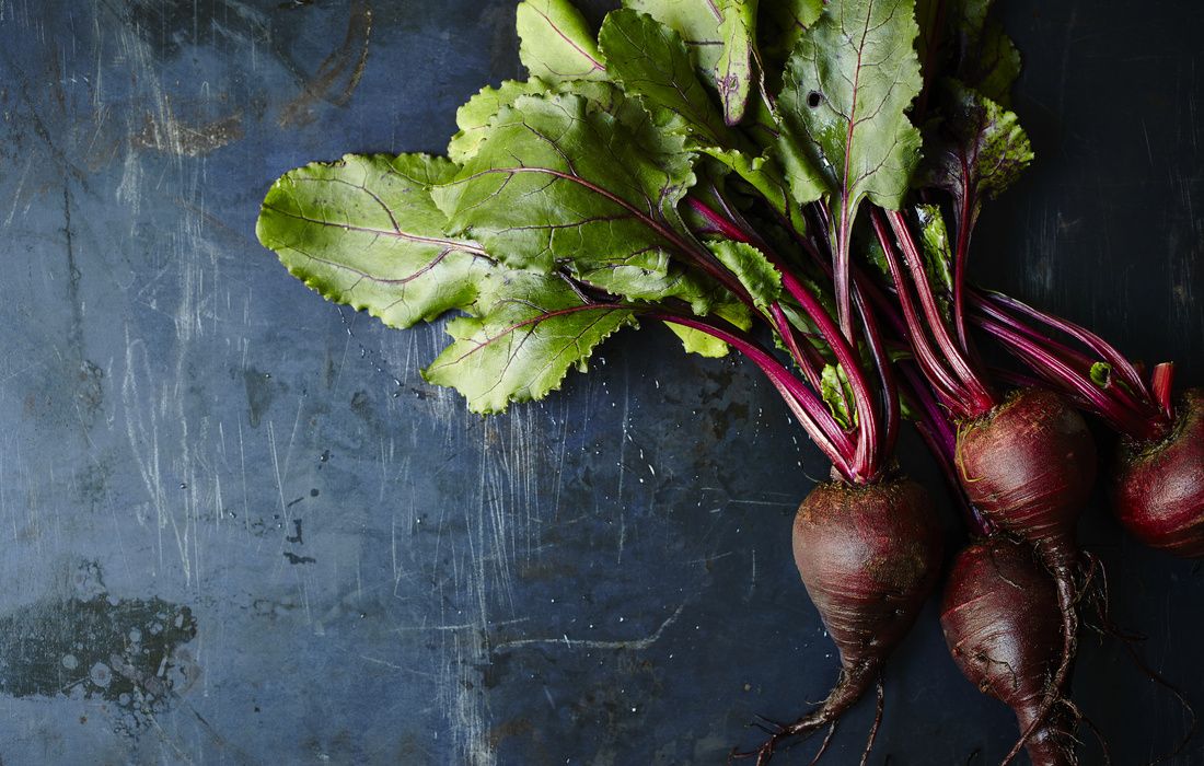 ORGANIC FRESH RED BEETS-1