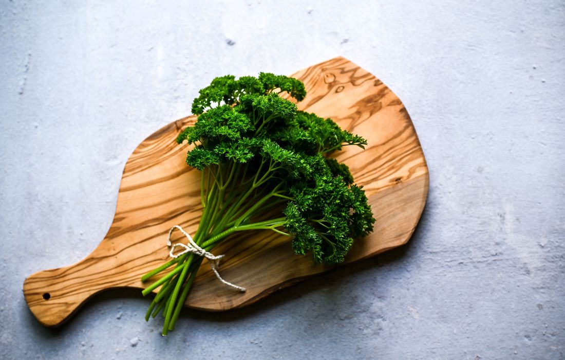 ORGANIC GARDEN FRESH PARSLEY-1