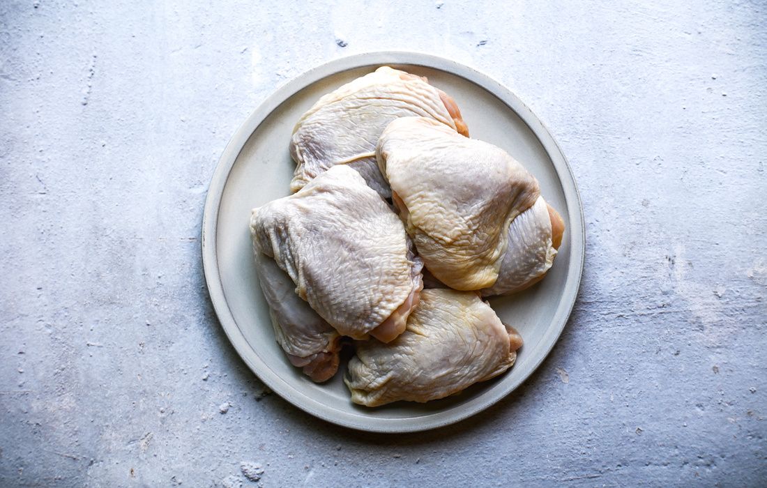 ORGANIC RAW BONE-IN SKIN-ON CHICKEN THIGHS-1