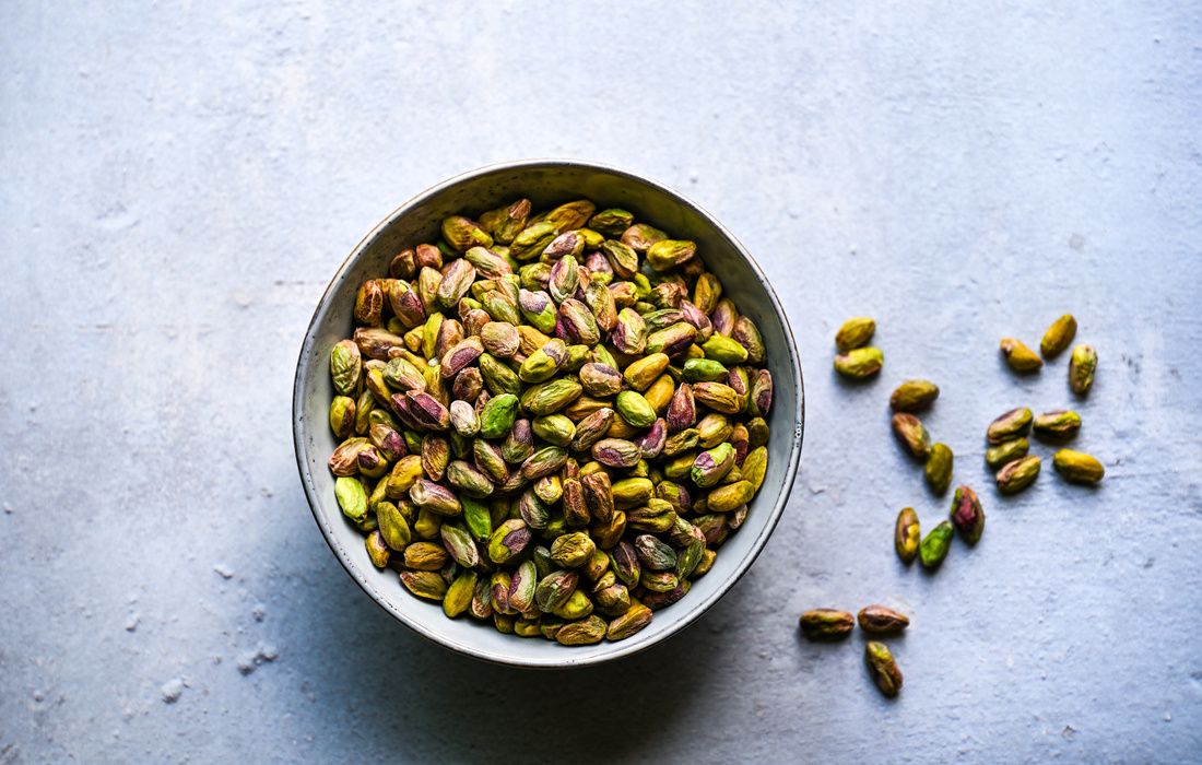 ORGANIC SHELLED RAW PISTACHIOS-1