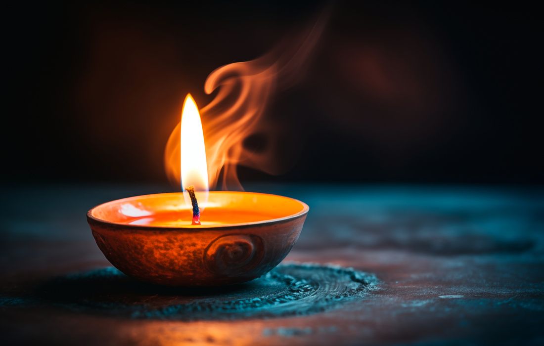 sacred pause candle-1