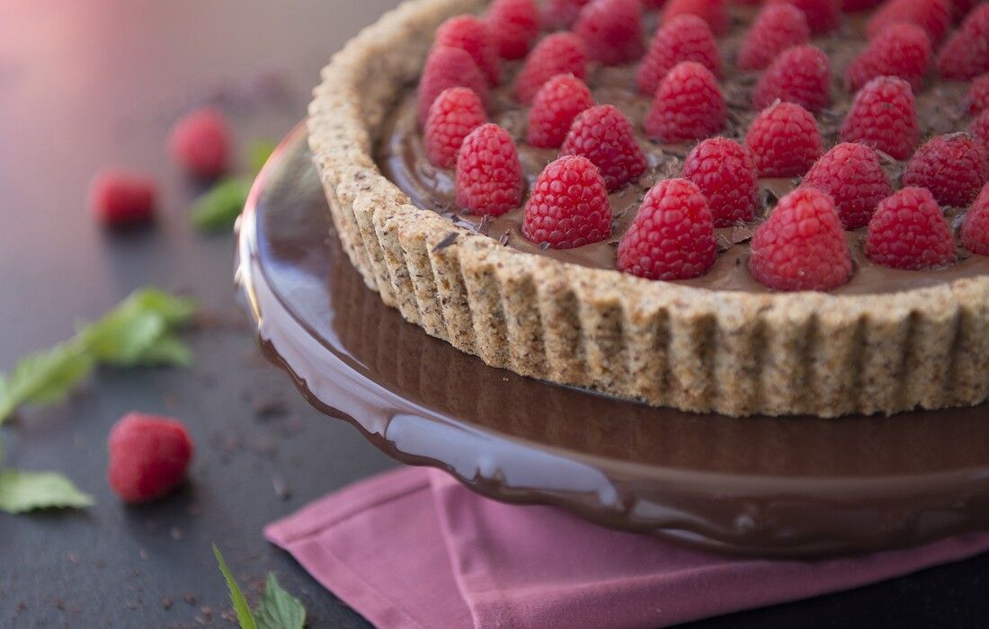 Vegan Gluten-Free Paleo Chocolate Raspberry Hazelnut Tart