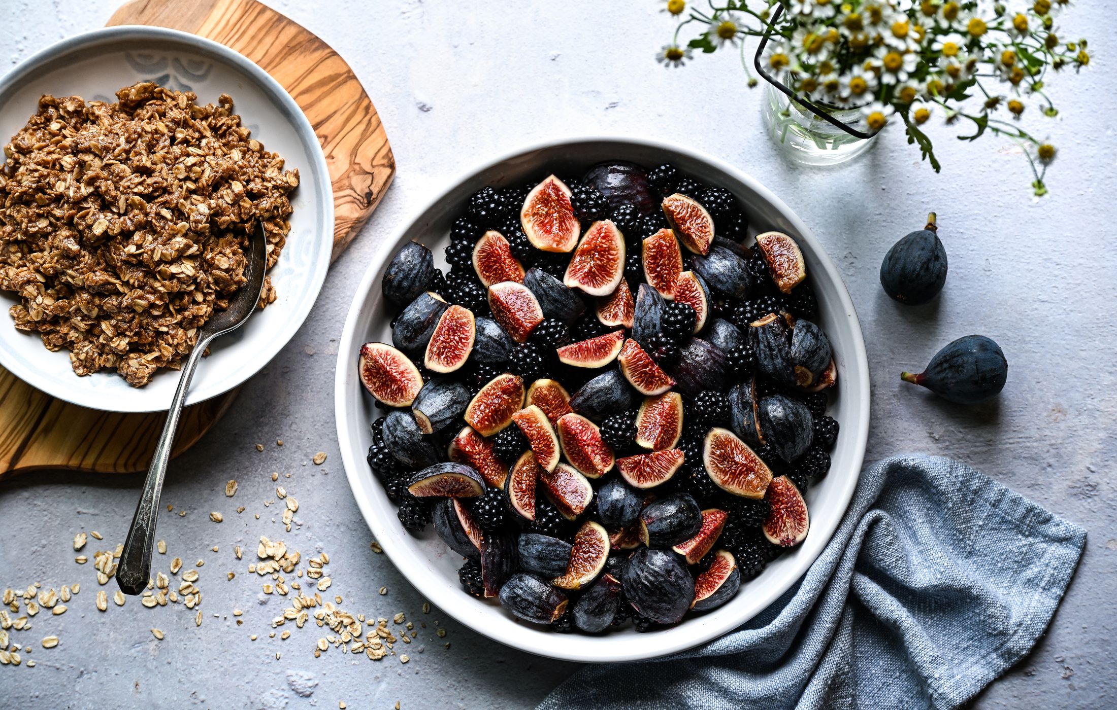 BLACKBERRY-FIG OAT CRISP GLUTEN-FREE NUT-FREE REFINED SUGAR-FREE-2