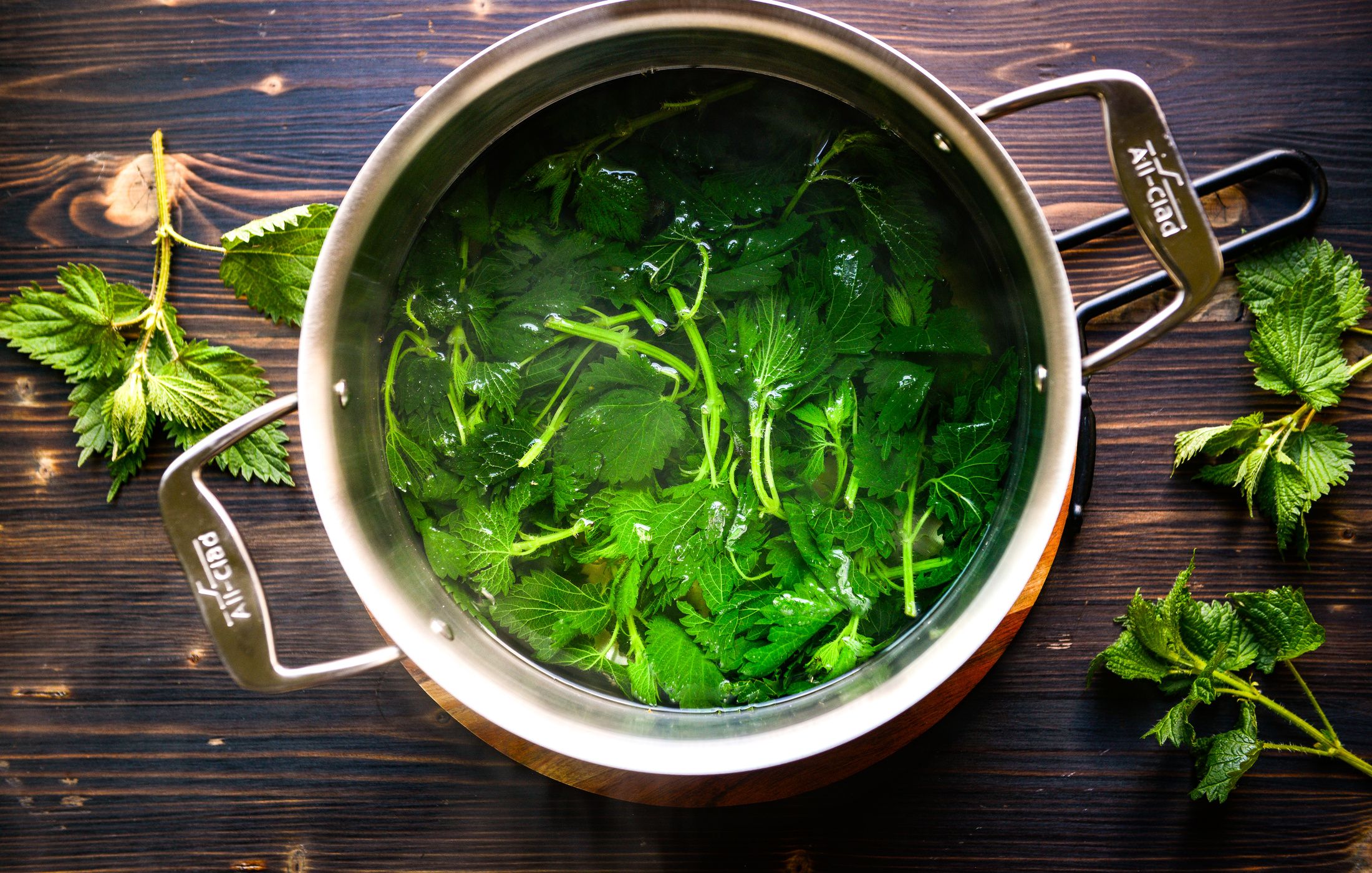 BLANCHED NETTLES-1