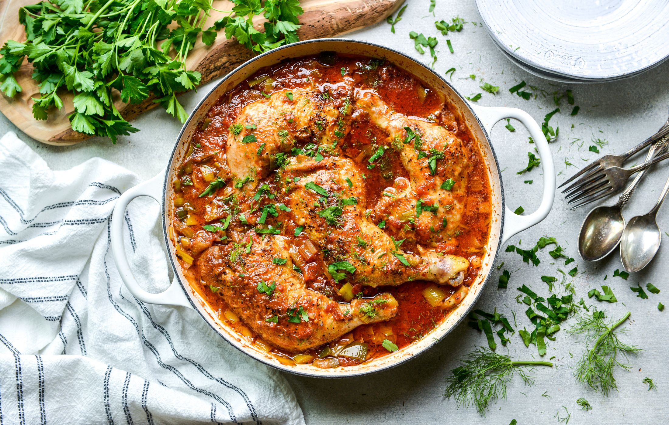 BRAISED CHICKEN WITH TOMATOES FENNEL AND WHITE WINE-1