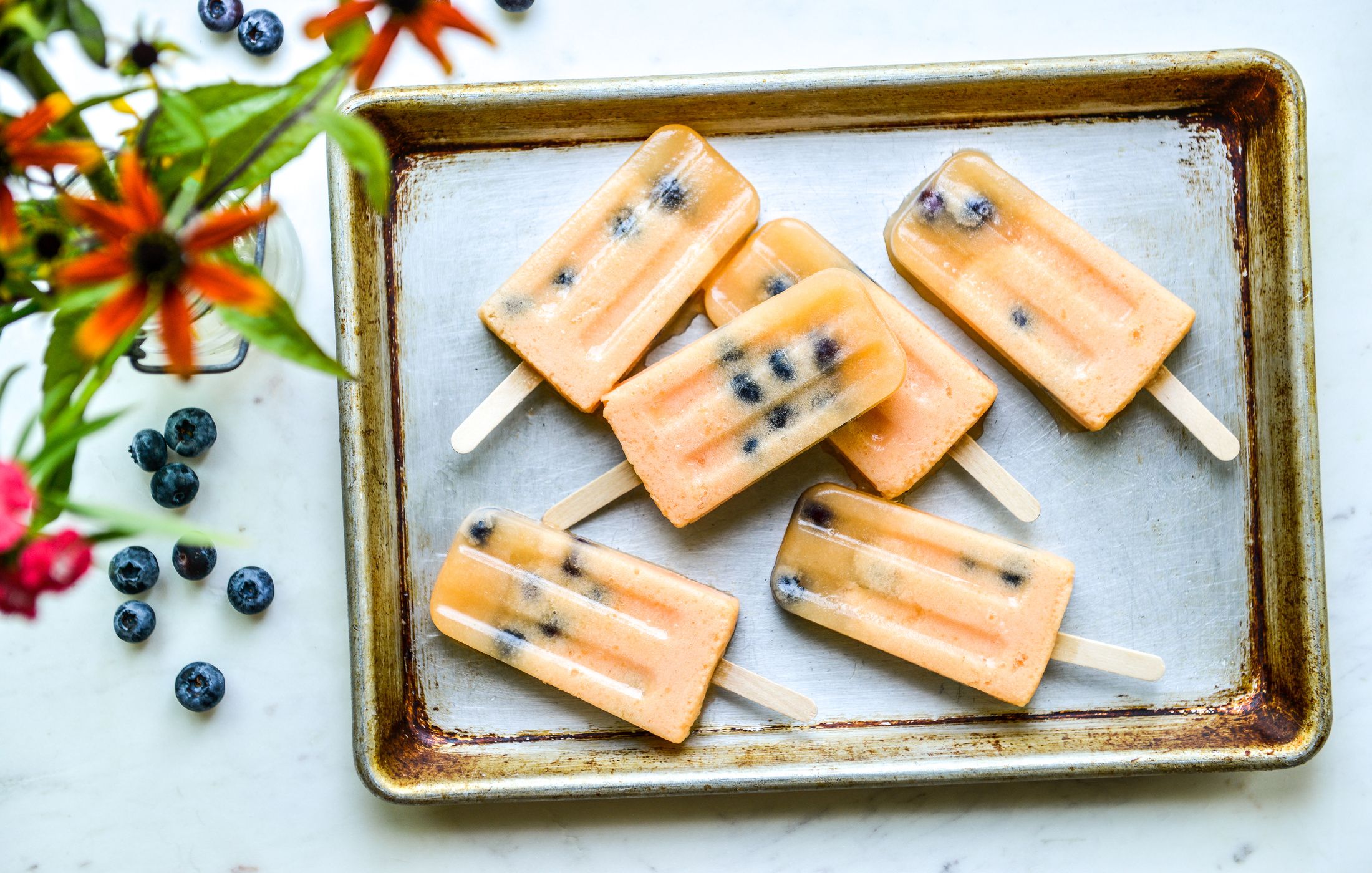 CANTALOUPE GRAPEFRUIT BERRY POPSICLES-1