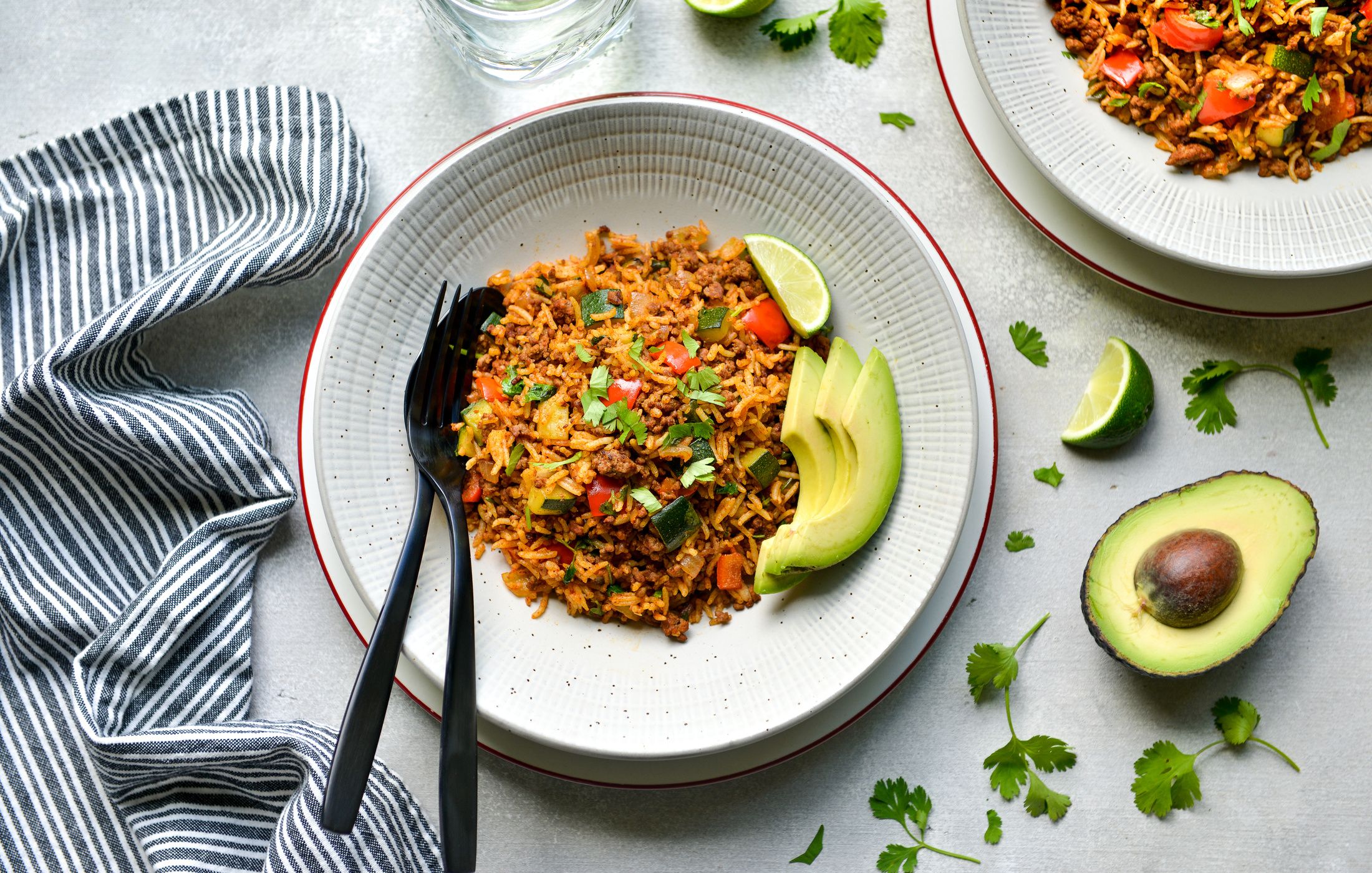 CHIPOTLE GROUND BEEF AND RICE BOWLS-1