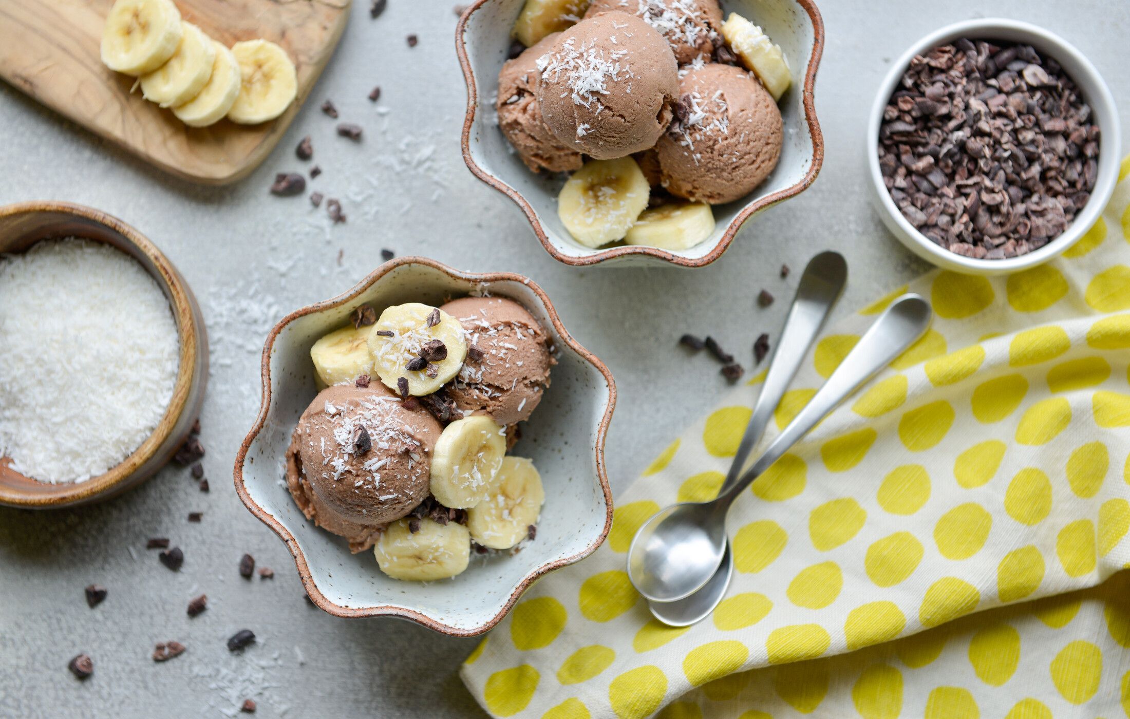 CHOCOLATE BANANA ICED NUT CREAM-2