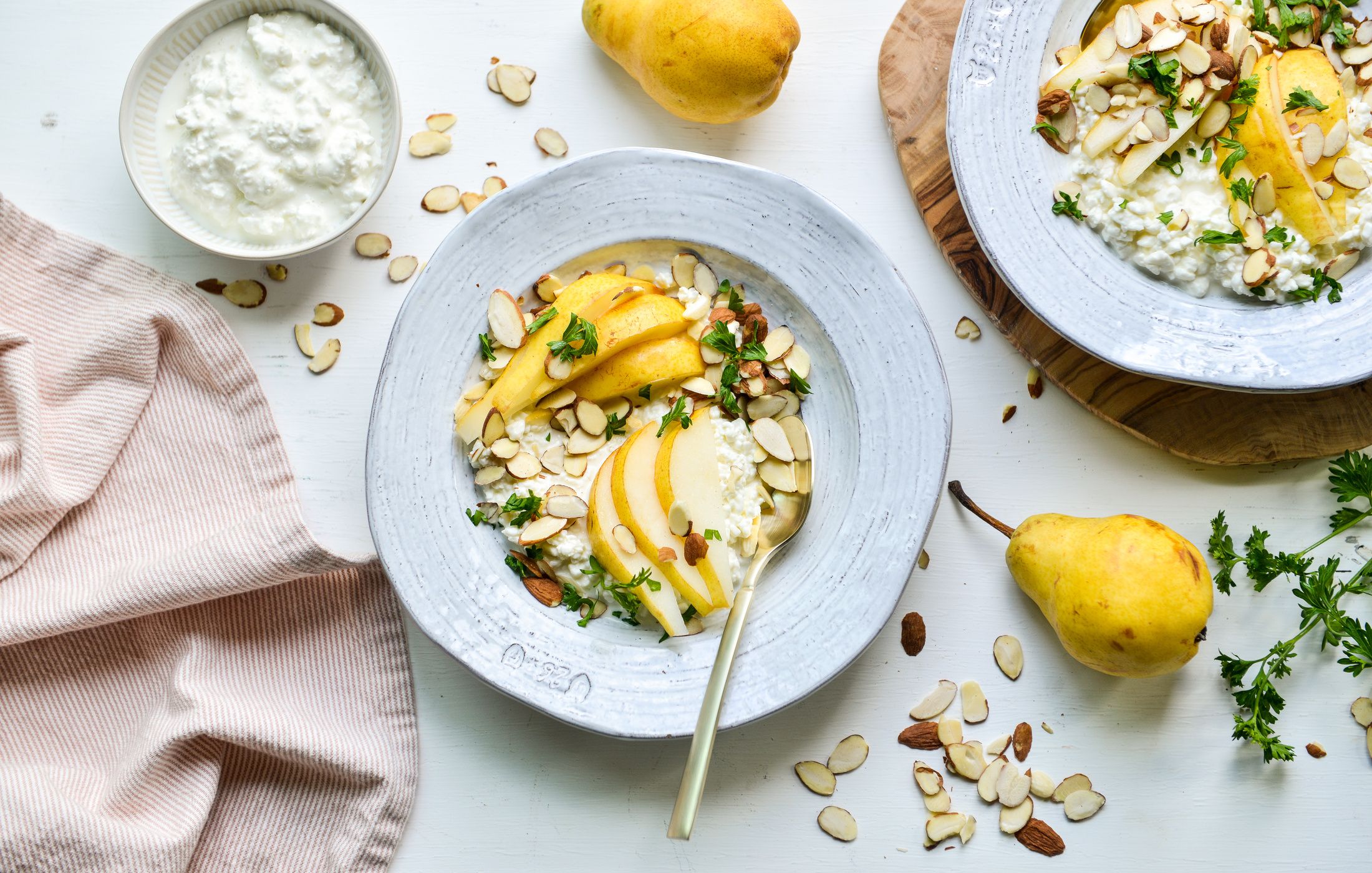 COTTAGE CHEESE PEARS ALMONDS-DASH DIET RECIPE