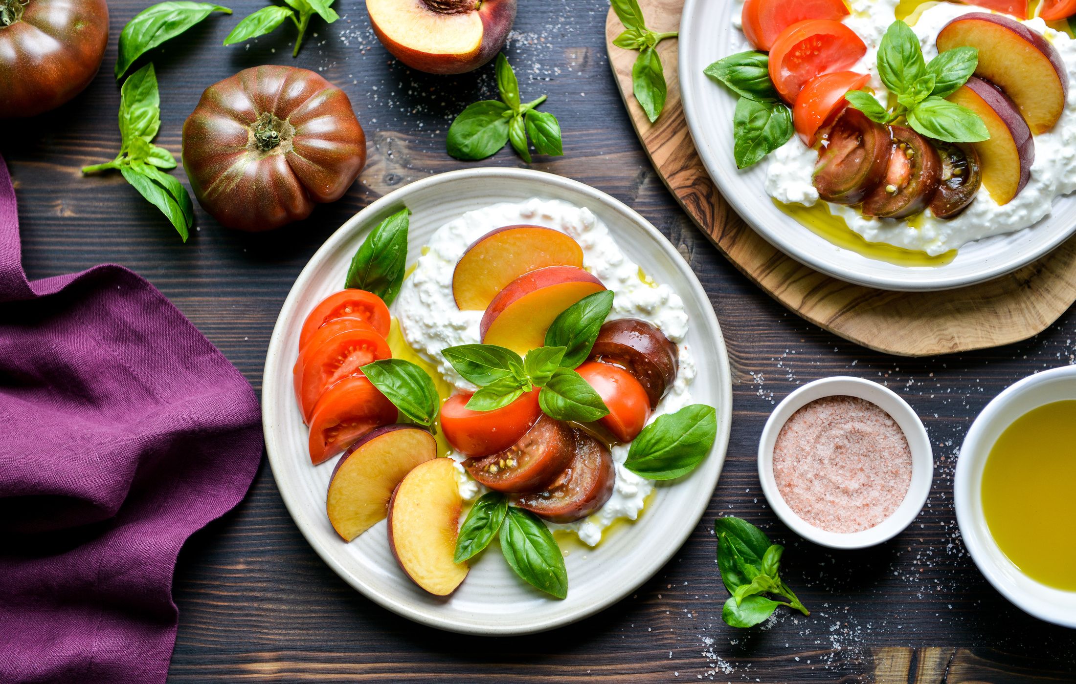 COTTAGE CHEESE WITH PEACHES HEIRLOOM TOMATOES-1