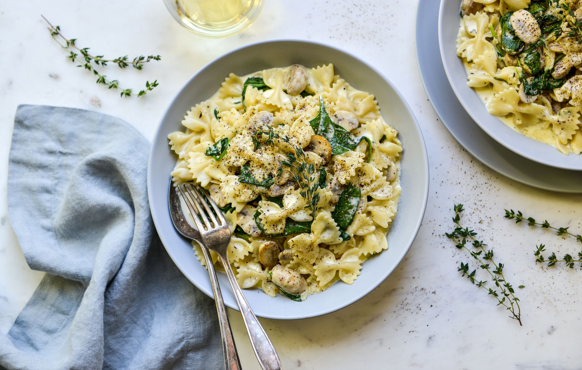 CREAMY BOWTIE PASTA WITH MUSHROOMS AND SPINACH-1