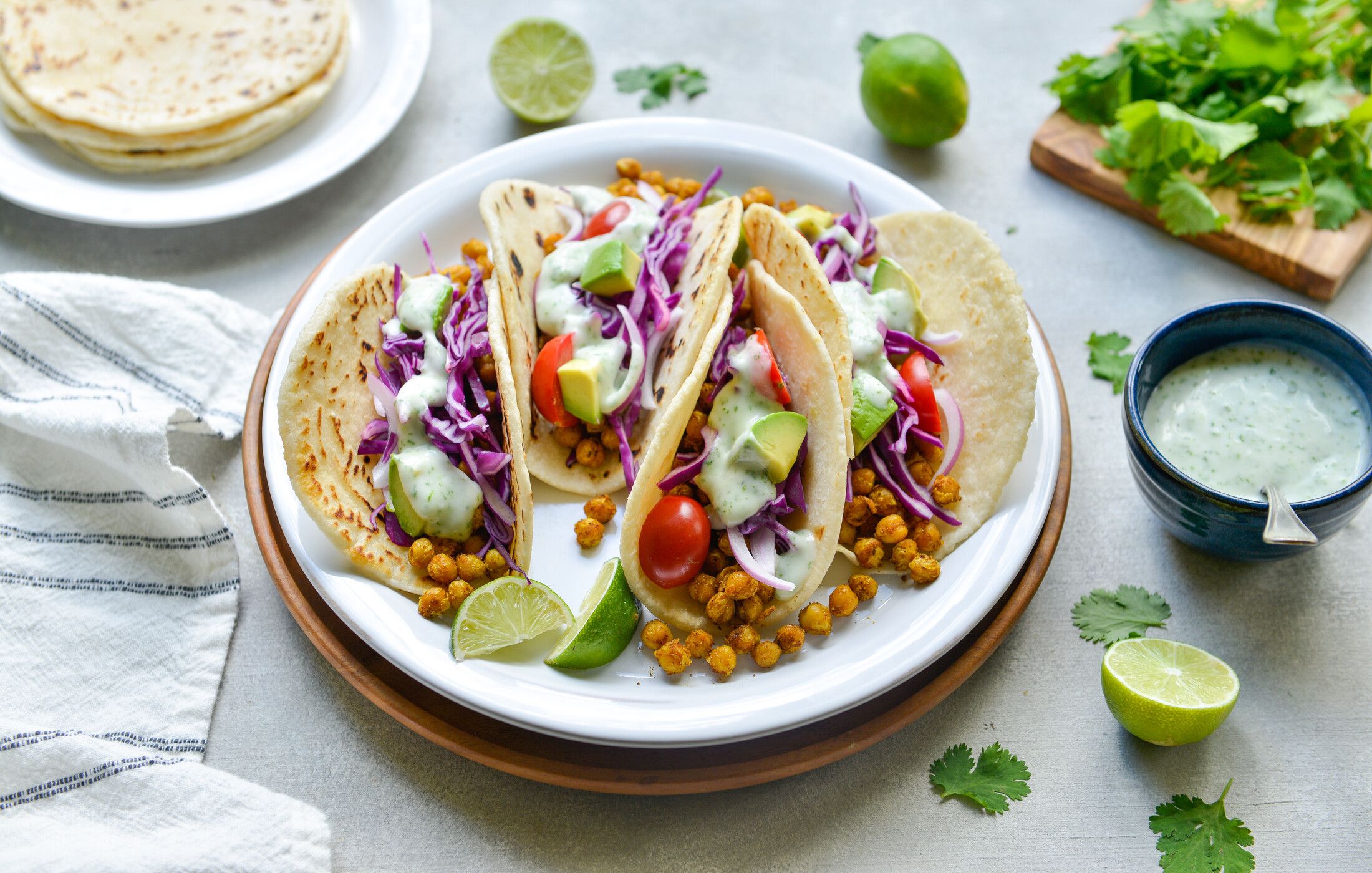 VEGAN CURRIED CHICKPEA TACOS-11