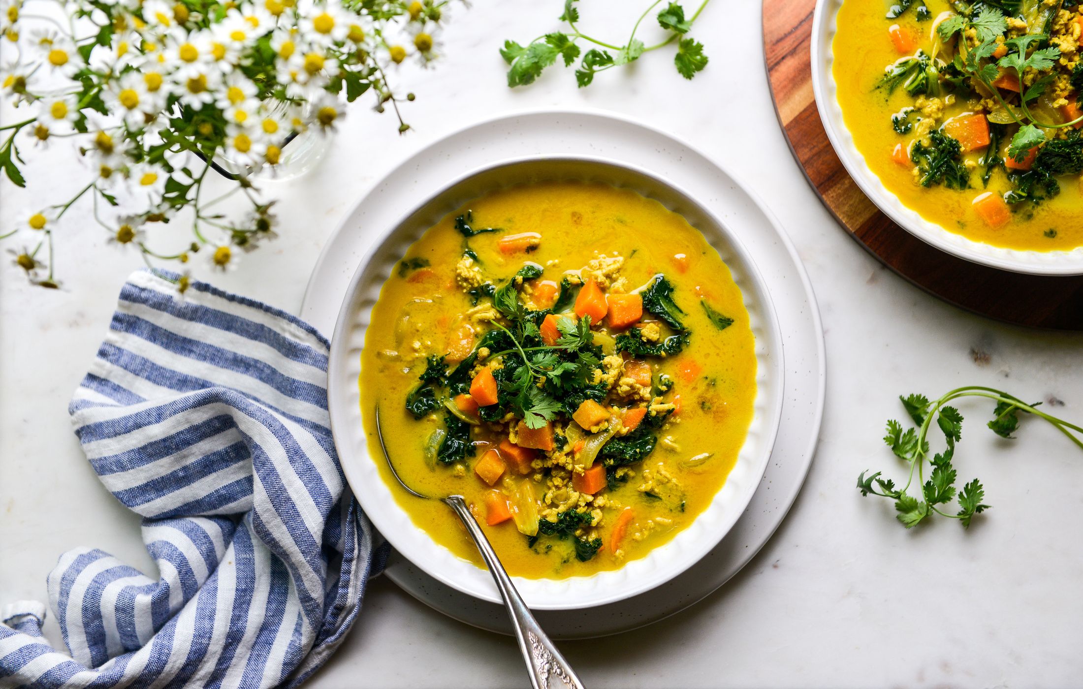 EASY CURRIED CHICKEN KALE SWEET POTATO SOUP-1