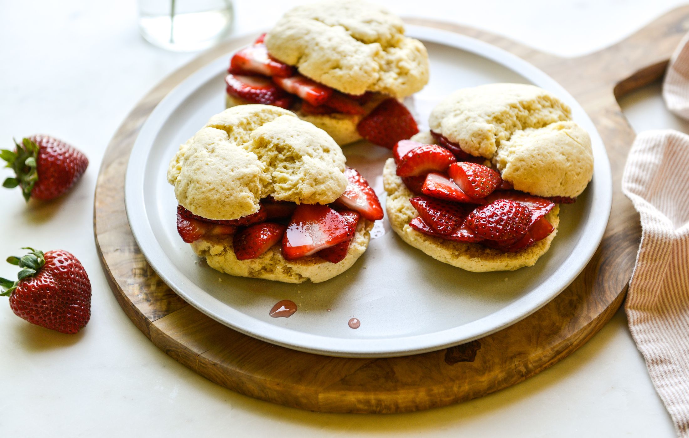 GLUTEN-FREE STRAWBERRY SHORTCAKES-EGG-FREE-LOW-FODMAP-2
