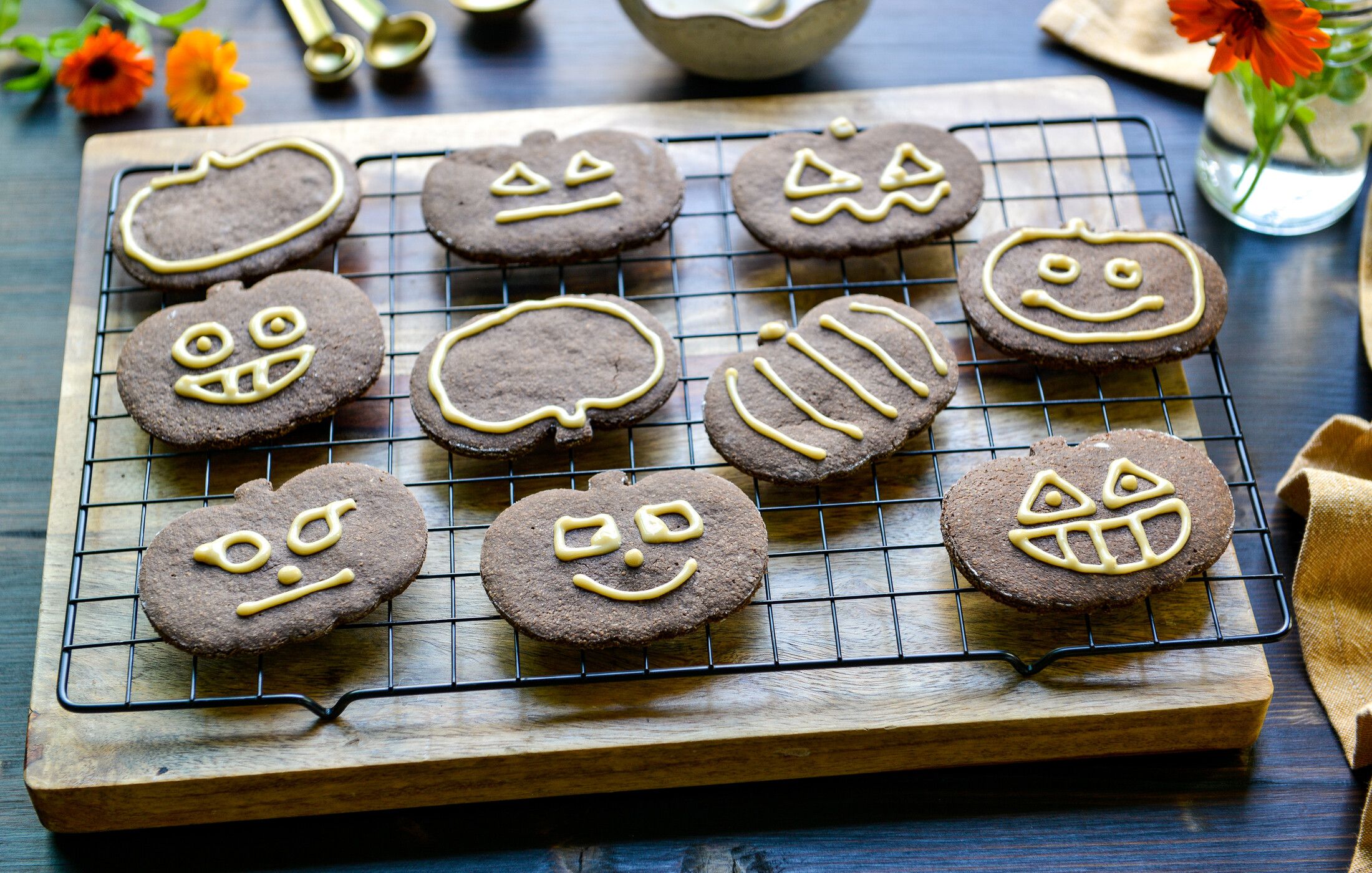 GRAIN-FREE CHOCOLATE-ALMOND CUT-OUT COOKIES-2