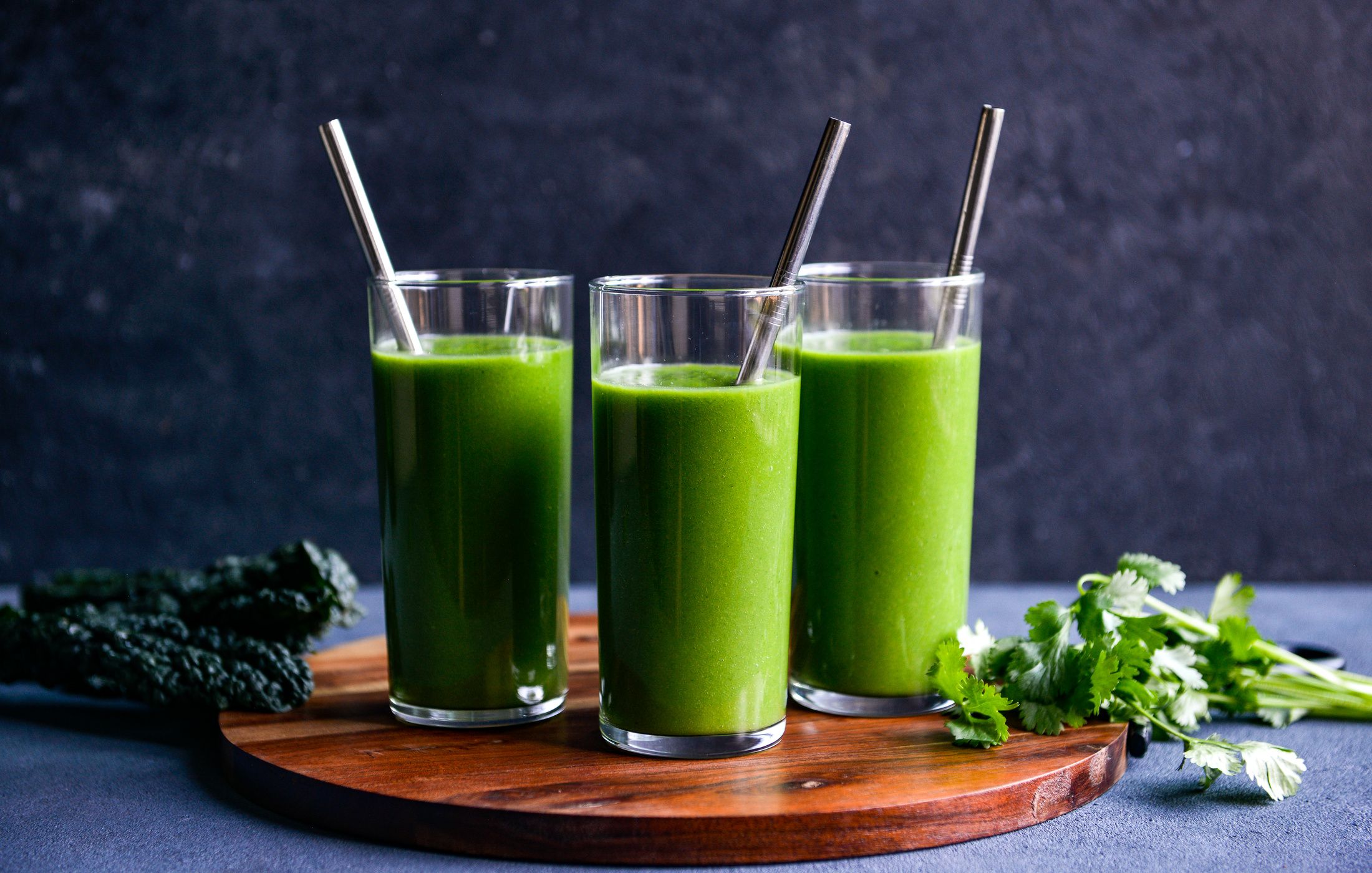 Green Detox Smoothie | Nourishing Meals®