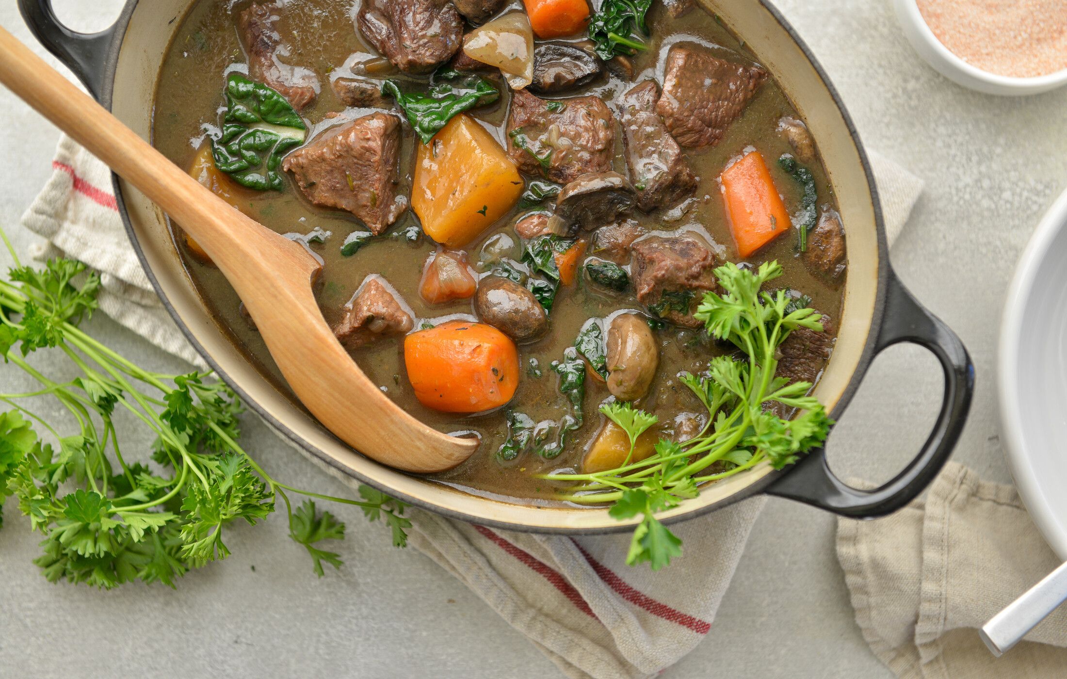 HEARTY BEEF AND MUSHROOM STEW-1