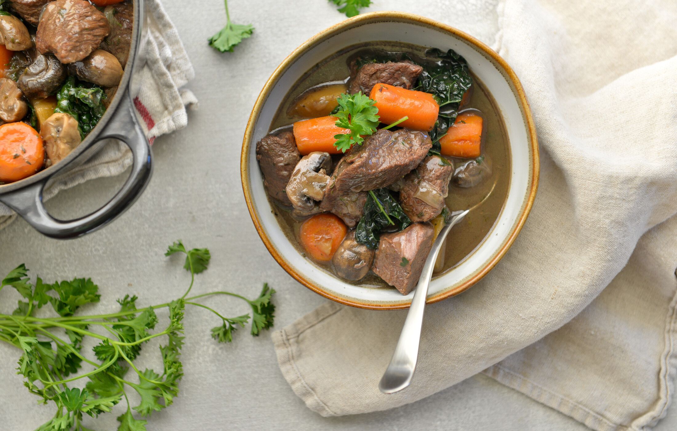 HEARTY BEEF AND MUSHROOM STEW-2