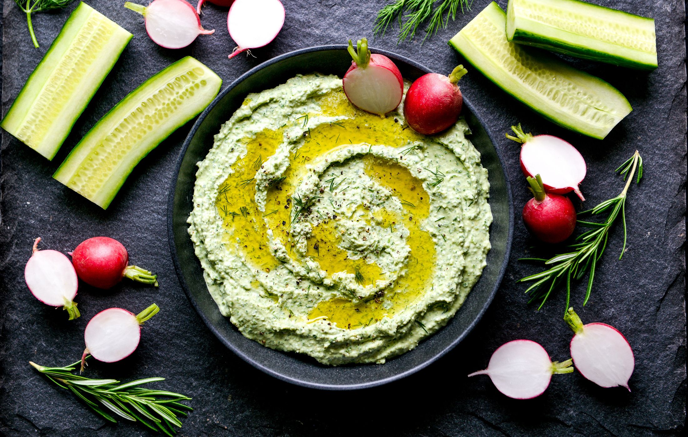 HERB GARLIC GOAT CHEESE DIP-1