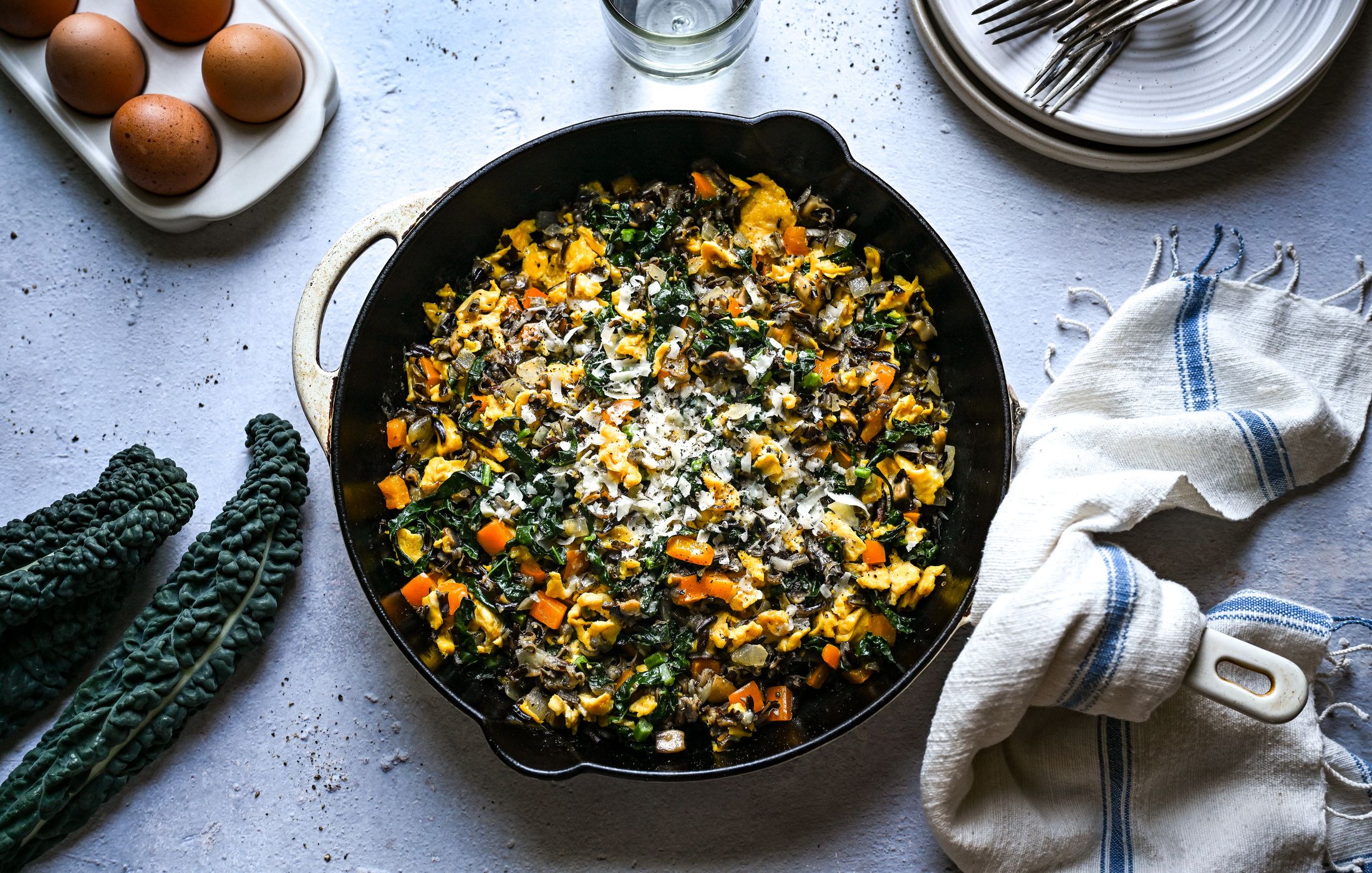 HIGH-FIBER WILD RICE MUSHROOM AND CHEDDAR EGG SCRAMBLE-2