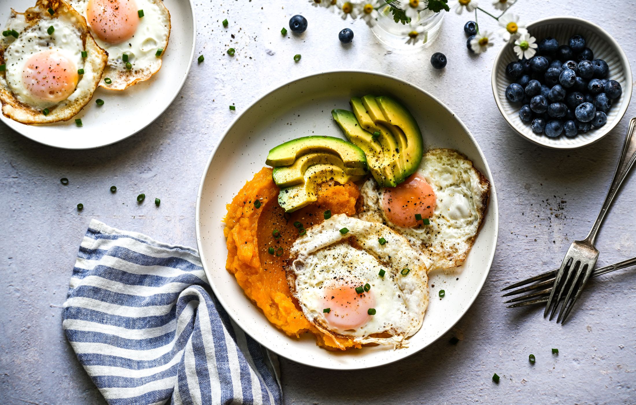 KABOCHA SQUASH FRIED EGG AND AVOCADO BREAKFAST DETOX DIET-1