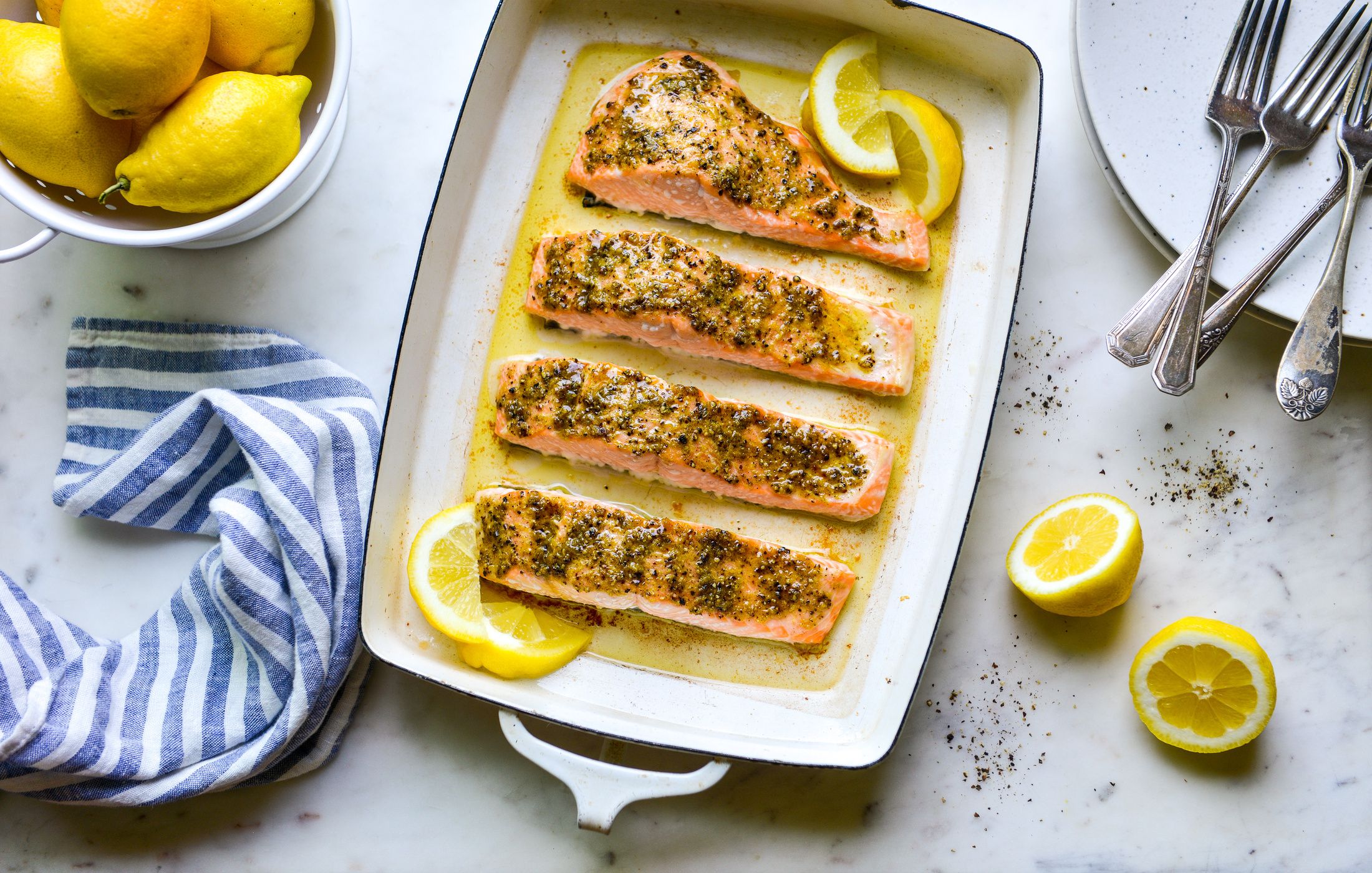 LEMON-PEPPER ROASTED SALMON-1
