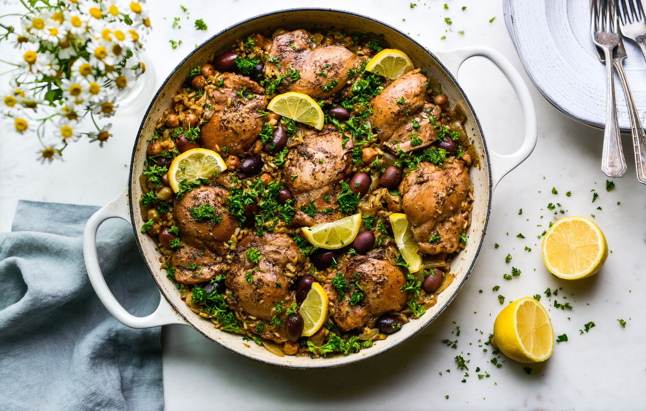 MEDITERRANEAN LEMON CHICKEN AND RICE ONE-POT MEAL-1