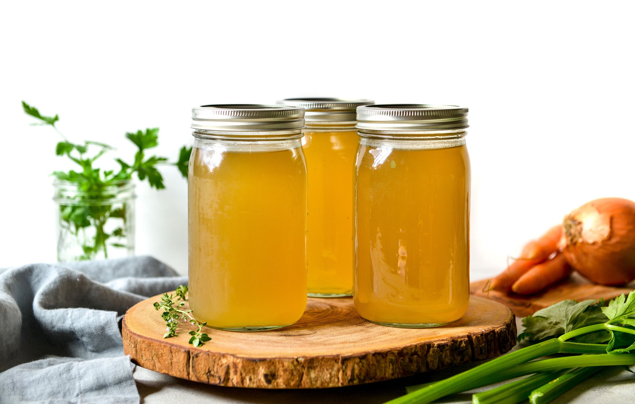 NOURISHING BEEF BONE BROTH-2