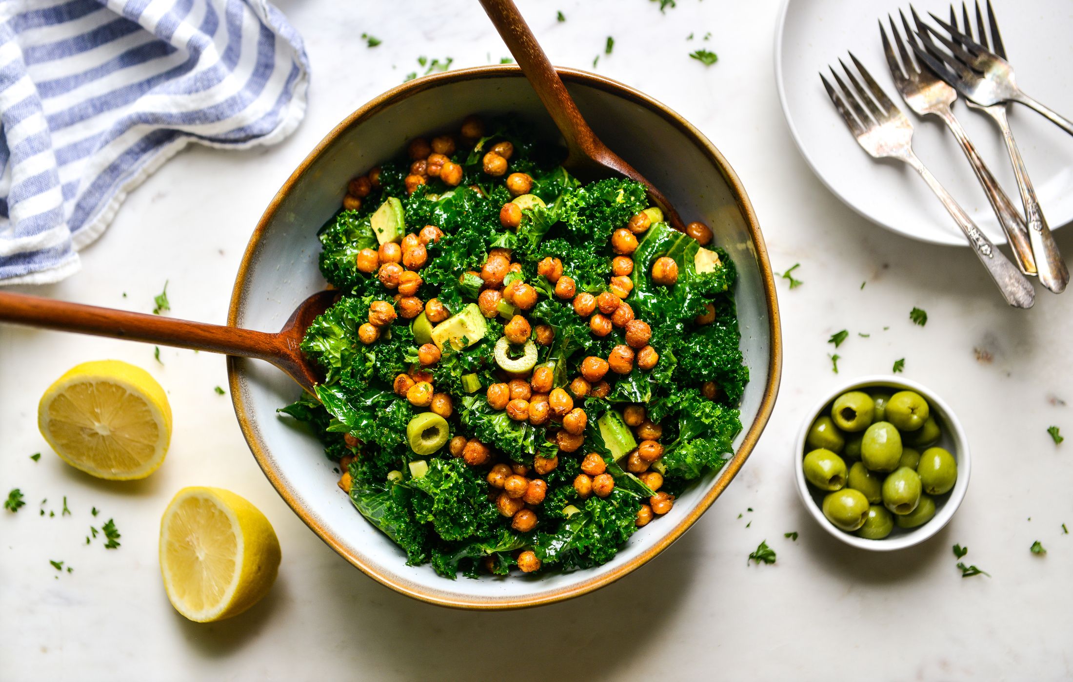 ROASTED CHICKPEA KALE AVOCADO SALAD LEMON DIJON DRESSING-3