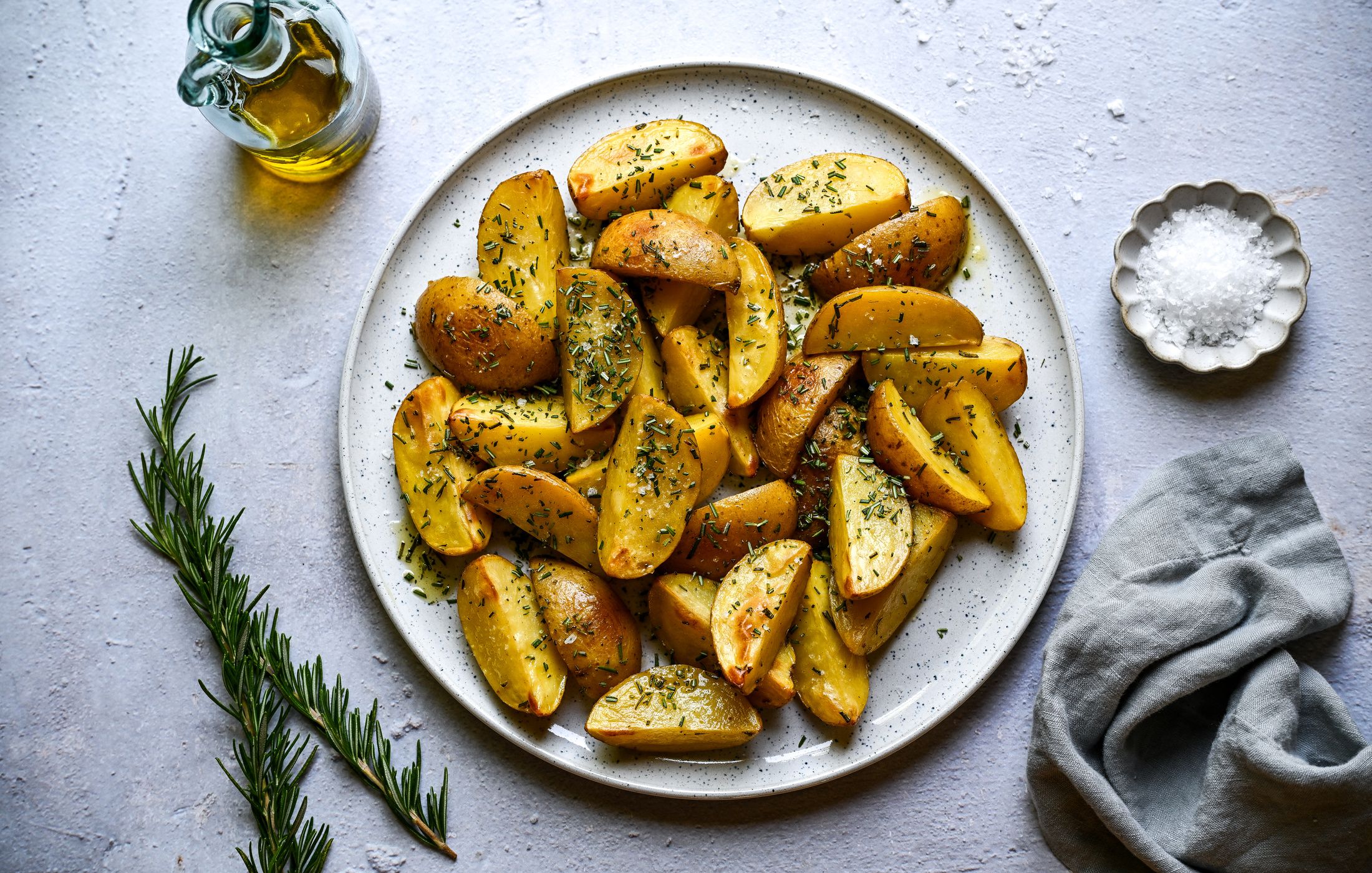 ROSEMARY ROASTED YUKON GOLD POTATOES-1