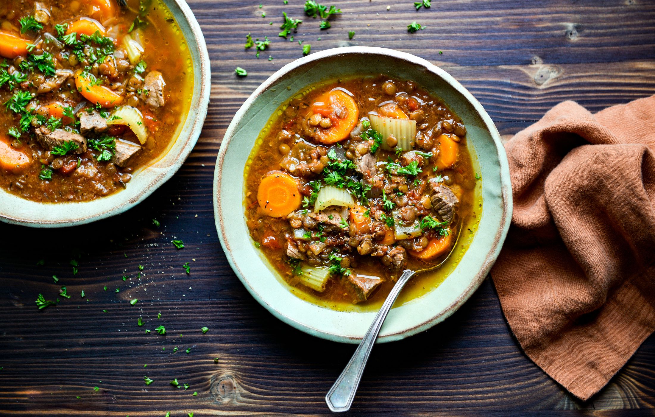 SLOW COOKER LENTIL AND BEEF SOUP-1