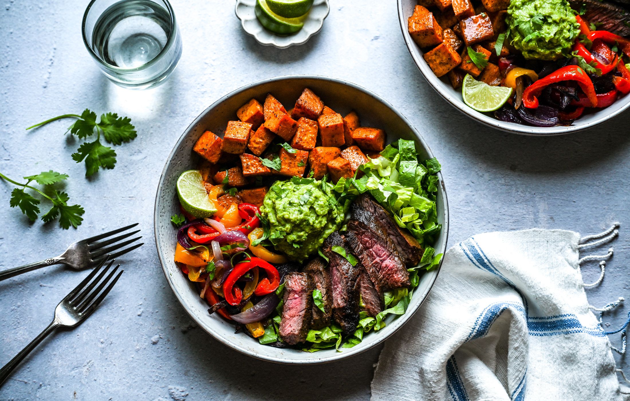 STEAK FAJITA AND SWEET POTATO BOWLS-GRAIN-FREE-1