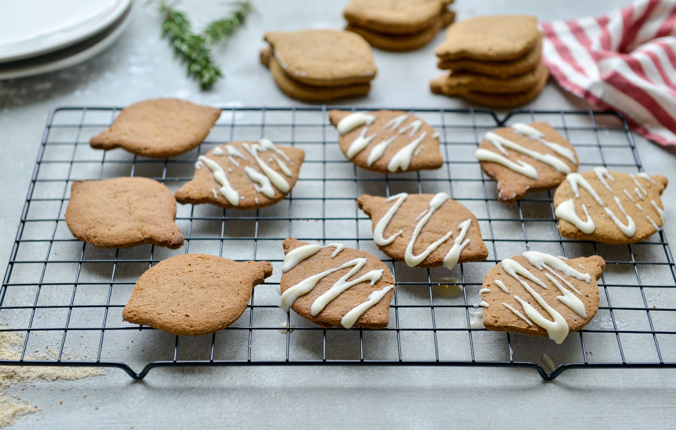 TIGERNUT FLOUR CUT-OUT COOKIES-2