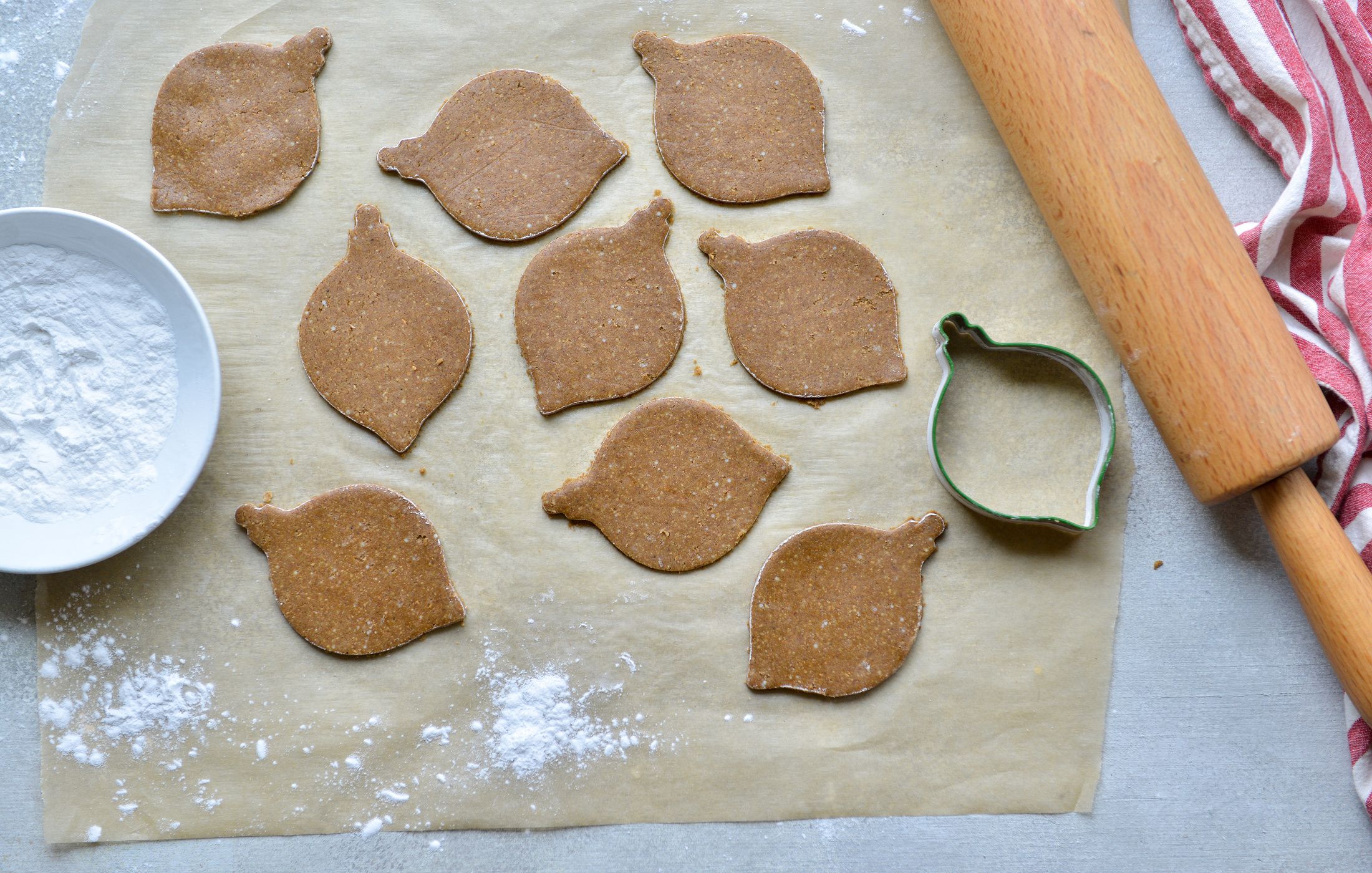 TIGERNUT FLOUR CUT-OUT COOKIES-5