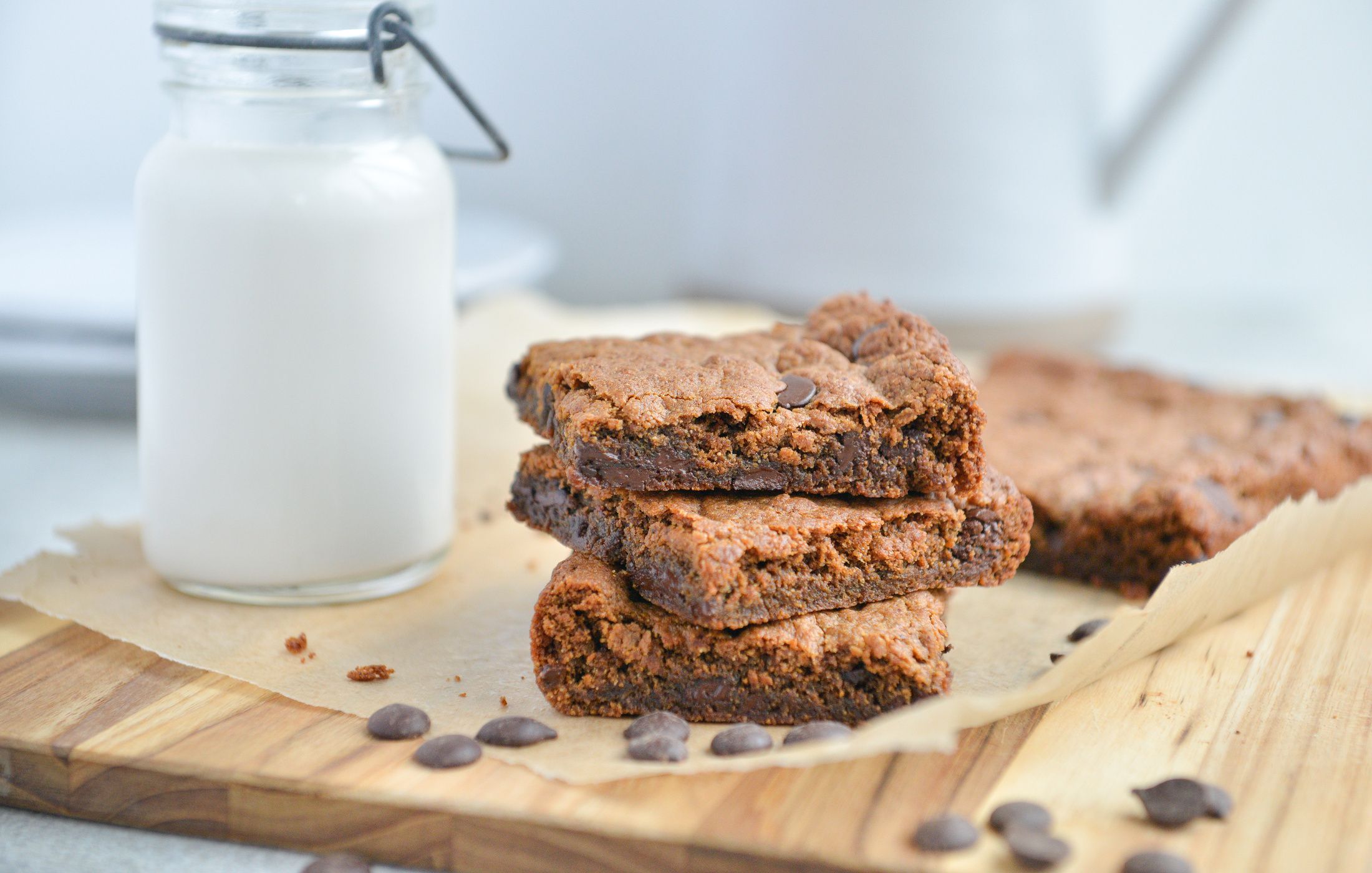 Almond Butter Chocolate Chip Cookie Bars