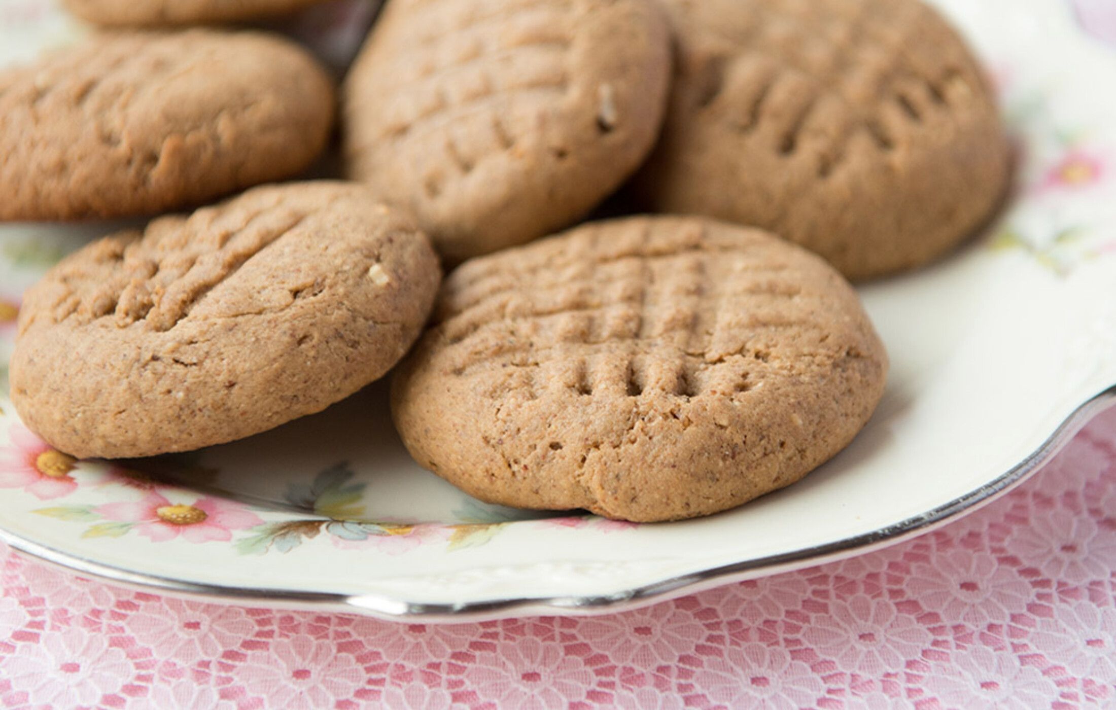 Almond Butter Cookies