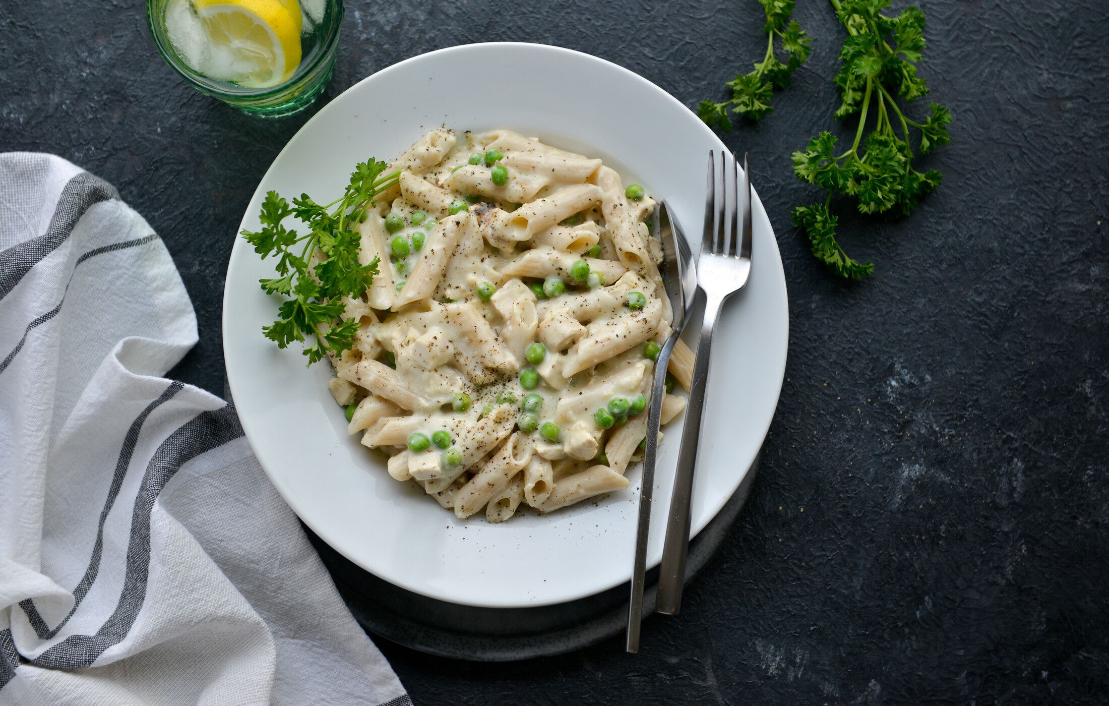 Gluten-free Dairy-Free Creamy Garlic Chicken Pasta