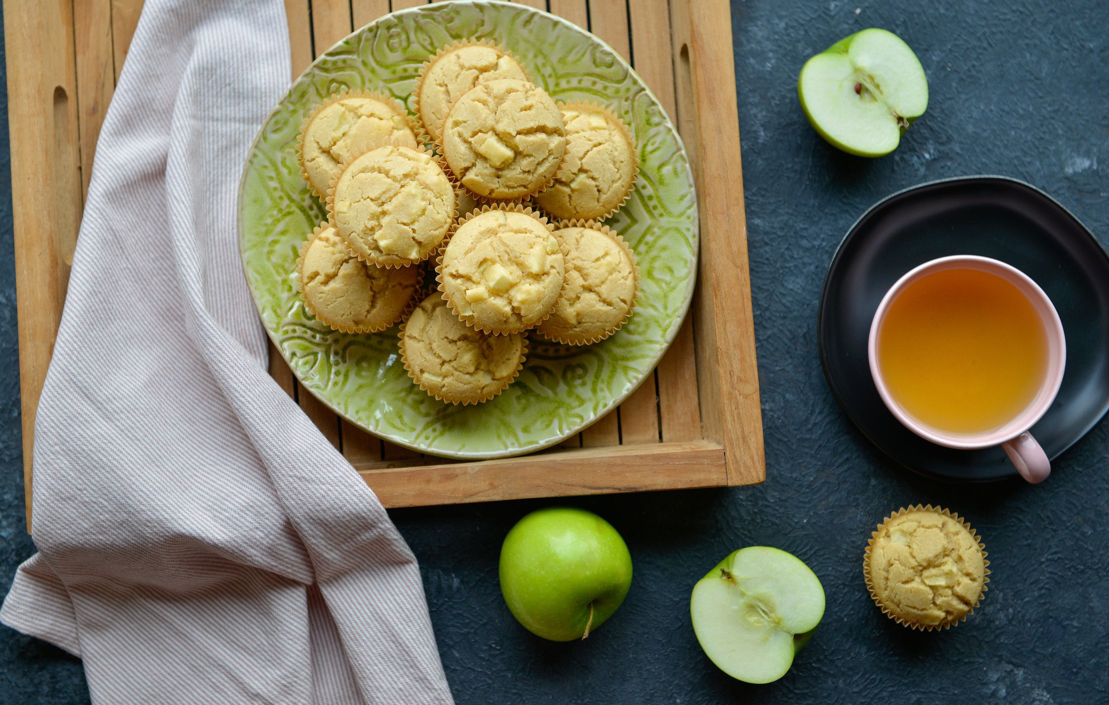 Low-Histamine Gluten-Free Apple Cardamom Muffins