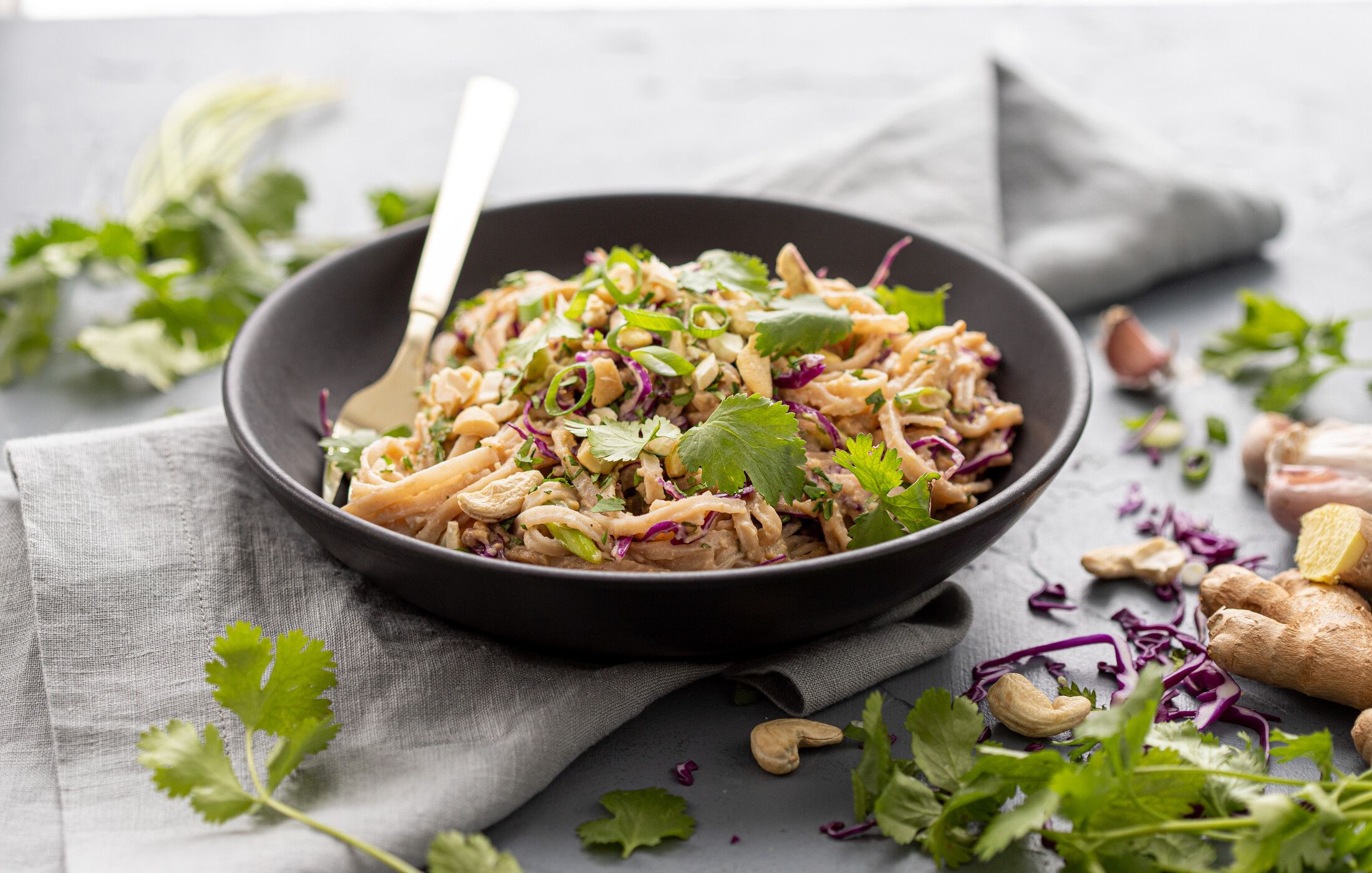 Rice Noodles and Red Cabbage in a Spicy Cashew Sauce