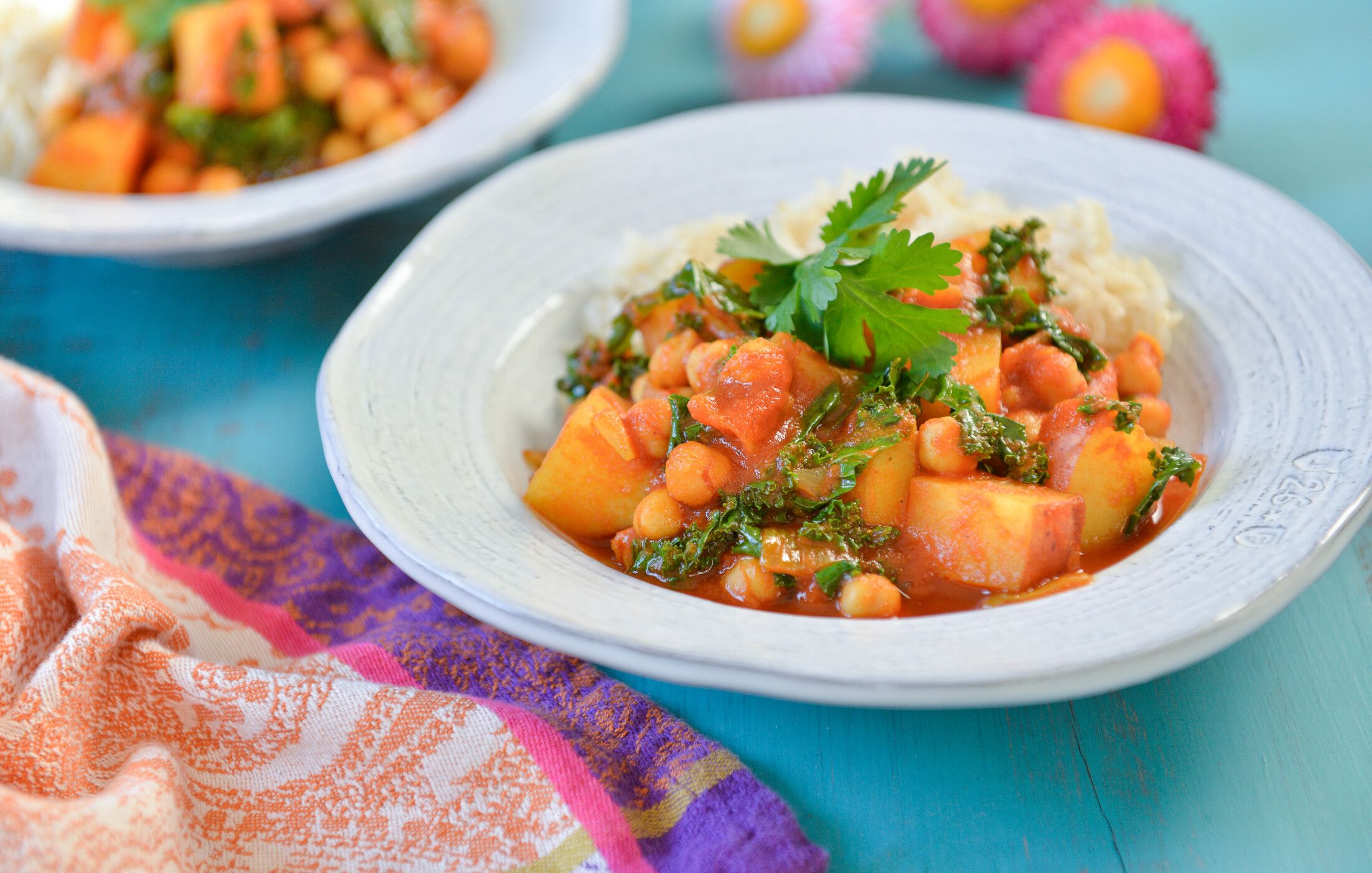 Quick Curried Chickpeas and Potatoes 