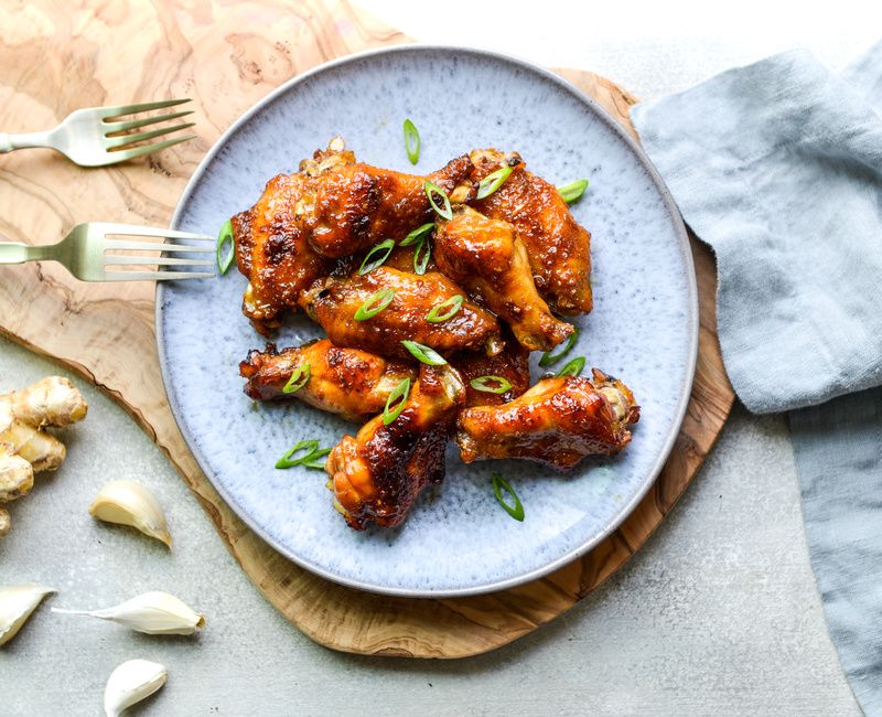 BAKED GARLIC-GINGER CHICKEN WINGS-1